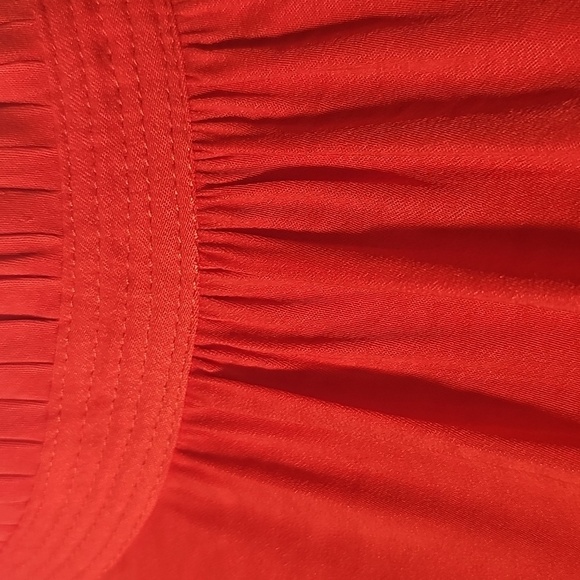 Maison d'Amelie Paris  Ruffled Sleeve Red Top. Size Large. NWT - Picture 3 of 10